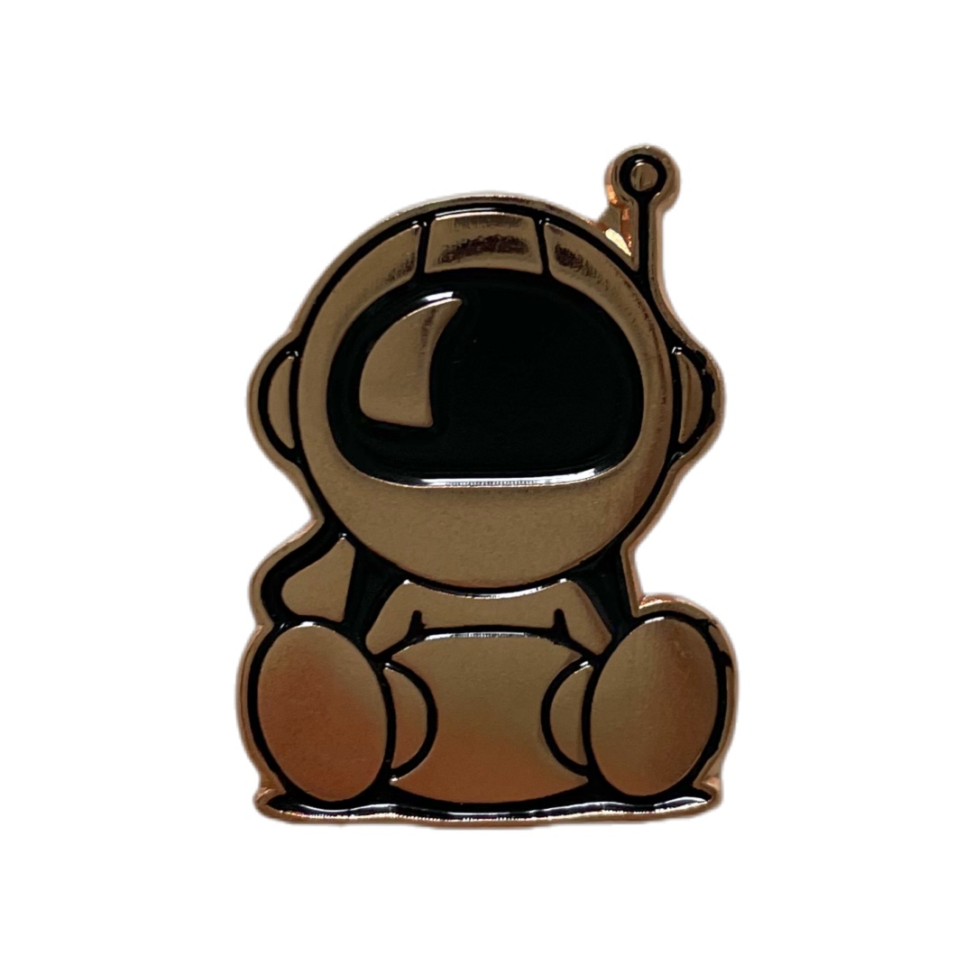 Custom Tiny Gold Plated Astronaut Cartoon Soft Enamel Pins
